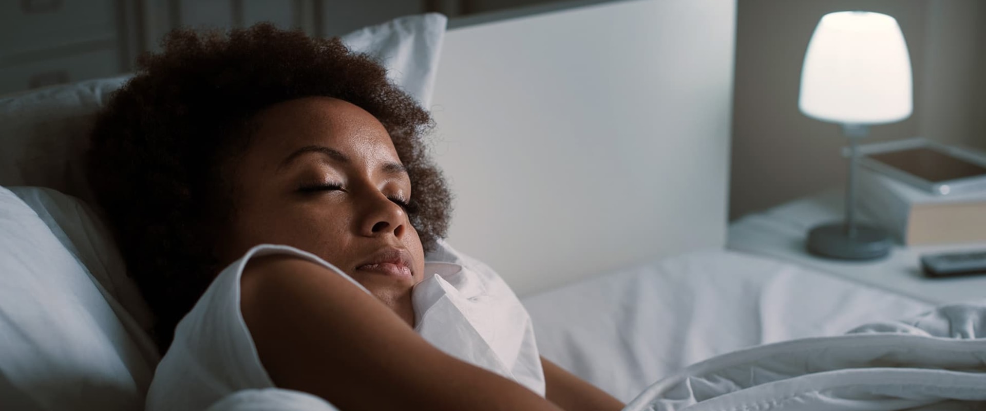 5 Tips to Sleep Better Naturally at Night